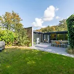 In Sint Maartenszee With Garden Views Sint Maartensvlotbrug