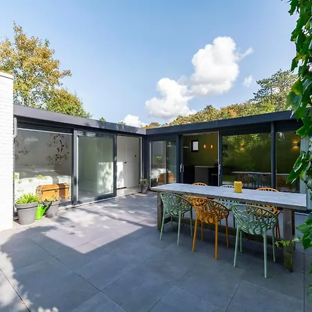 In Sint Maartenszee With Garden Views Sint Maartensvlotbrug