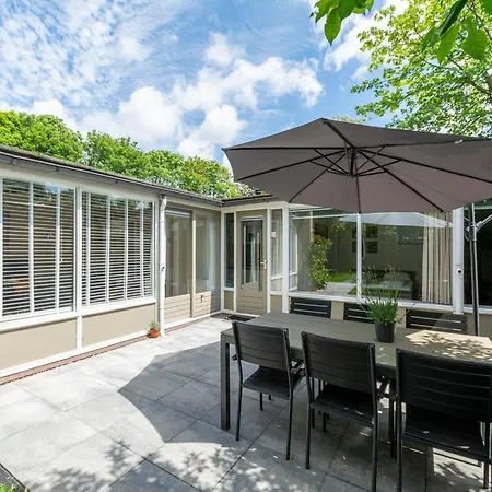 In Sint Maartenszee With Garden Views * Sint Maartensvlotbrug