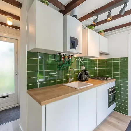 In Sint Maartenszee With Garden Views Feriehus Sint Maartensvlotbrug