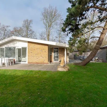 Feriehus In Sint Maartenszee With Garden Views *