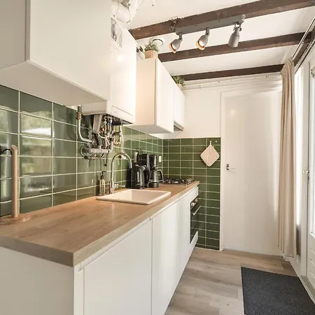 Feriehus In Sint Maartenszee With Garden Views *