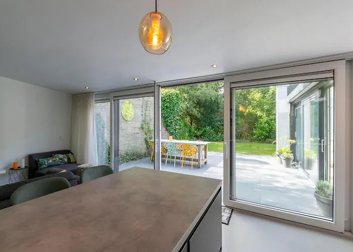 In Sint Maartenszee With Garden Views Дом отдыха