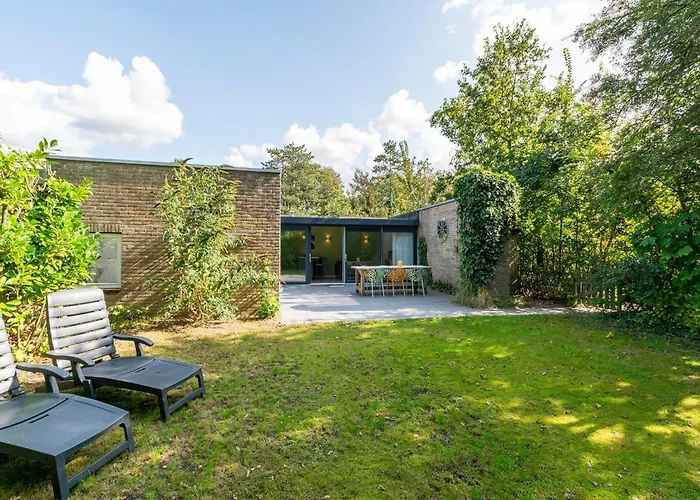 In Sint Maartenszee With Garden Views Дом отдыха Sint Maartensvlotbrug