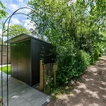 In Sint Maartenszee With Garden Views Prázdninový dům Sint Maartensvlotbrug